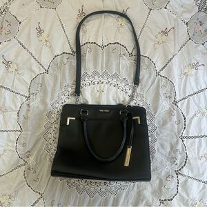 Nine West black leather purse